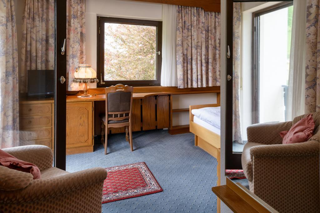 Hotel Schwarzwaldschaefer Enzklösterle Δωμάτιο φωτογραφία